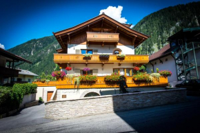 Moroder Haus, Mayrhofen, Österreich, Mayrhofen, Österreich